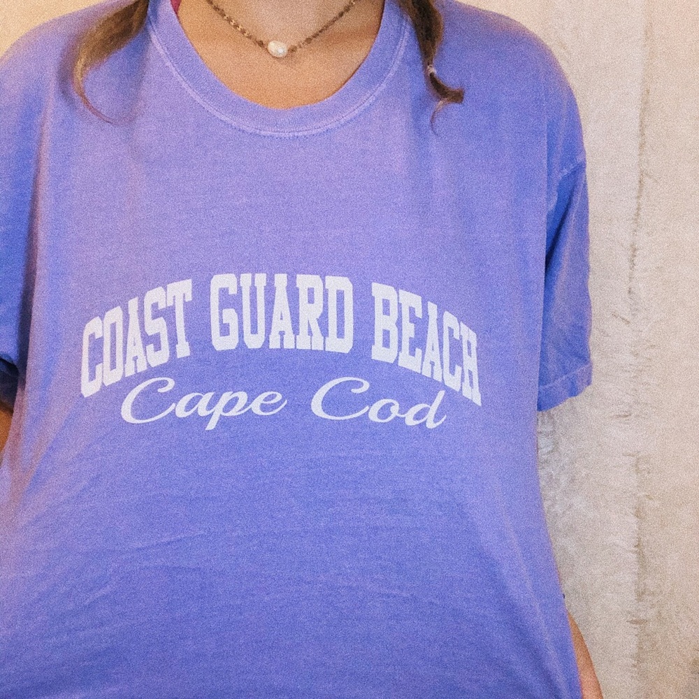 Cape Cod Big Cozy Tshirt size large comfort colors